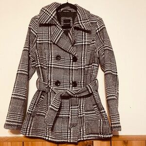 Plaid Double-Breasted Peacoat with Belt - Black & White